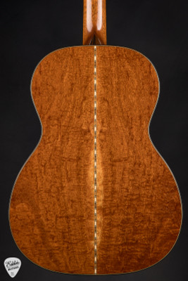 2019 – Bourgeois OMS Custom Acoustic Guitar with White Spruce & Figured Mahogany