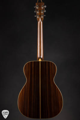 2024 – Pre-War 000 Acoustic Guitar with Adirondack Spruce & Old Growth Indian Rosewood