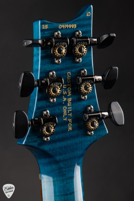 Paul Reed Smith Electric Guitar Eddie’s Guitars Wood Library Studio Swamp Ash and Brazilian Blue Matteo