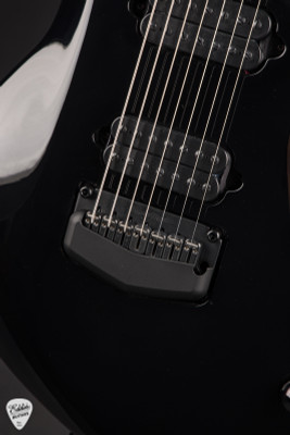 Ernie Ball Music Man Majesty 7 - Dark Side