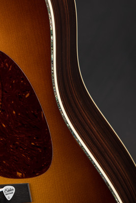 Collings D-42A T – Adirondack Spruce & Indian Rosewood Acoustic Guitar in Sunburst
