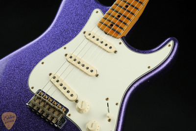 Fender Custom Shop Eddie's Guitars Exclusive Dealer Select Roasted 1963 Stratocaster Journeyman - Purple Sparkle