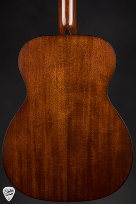 2023 – Martin Custom Shop 000-18 Authentic 1937 Stage 1 Aged Acoustic Guitar with Adirondack Spruce & Honduran Mahogany