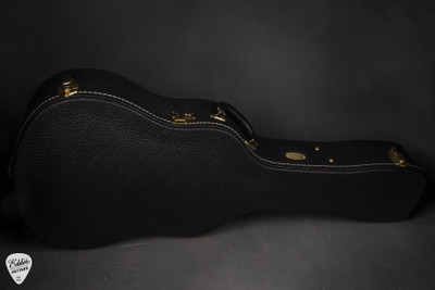 2023 – Martin Custom Shop 000-18 Authentic 1937 Stage 1 Aged Acoustic Guitar with Adirondack Spruce & Honduran Mahogany