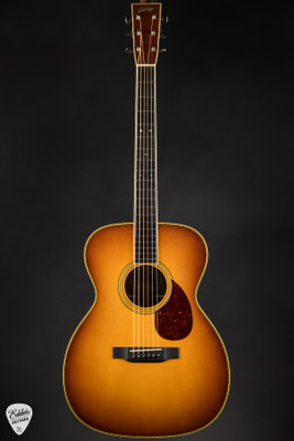 2016 – Collings OM2HA Varnish Deep Body – Adirondack Spruce & Madagascar Rosewood Acoustic Guitar in Sunburst
