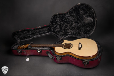 2025 – Rebecca Urlacher Concert Acoustic Guitar with German Spruce & Keyaki