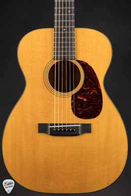 2010 Martin 0018V Sitka Spruce and Honduran Mahogany Acoustic Guitar