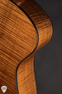 2023 – Simon Fay Model One – German Spruce & Australian Blackwood Acoustic Guitar