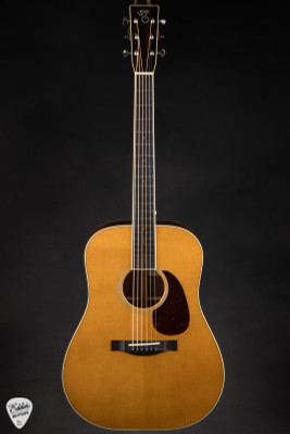 2021 – Santa Cruz D Prewar Custom – Adirondack Spruce & Cuban Mahogany Acoustic Guitar
