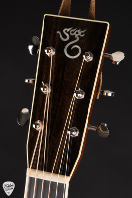 2021 – Santa Cruz D Prewar Custom – Adirondack Spruce & Cuban Mahogany Acoustic Guitar