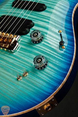 Sale Pending-2023 - Paul Reed Smith Eddie's Guitars Wood Library 509 - Makena Blue/Korina Back/Rosewood Neck/Cocobolo FB