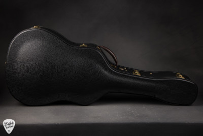 2022 – Pre-War Herringbone Dreadnought – Adirondack Spruce & Primo Brazilian Rosewood Acoustic Guitar