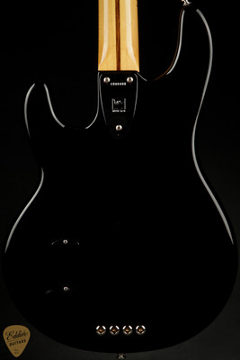 2024 - Ernie Ball Music Man Retro 70's StingRay - Black