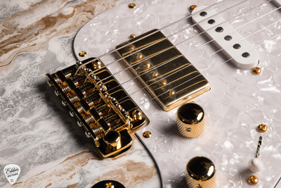 James Tyler Classic White Shmear electric guitar