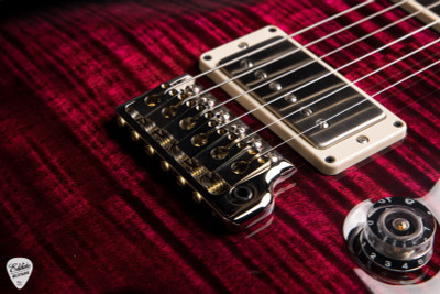 Paul Reed Smith Eddie’s Guitars Wood Library DGT (David Grissom Trem)/Mahogany Neck Fire Red Smokeburst electric guitar