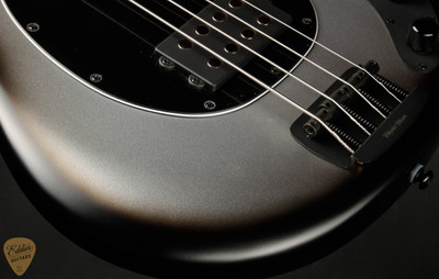 Ernie Ball Music Man StingRay Special - Black Rock