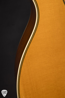 2008 – Martin OMC-28M LJ Lawrence Juber #168 – Adirondack Spruce & Madagascar Rosewood Acoustic Guitar
