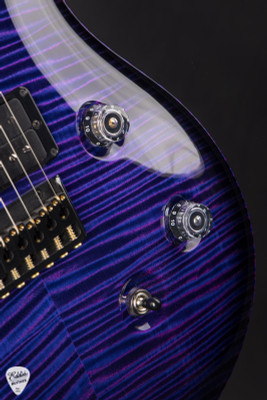 PRS Private Stock Custom 24 Curly Maple Replicant Purple Smokeburst Electric guitar