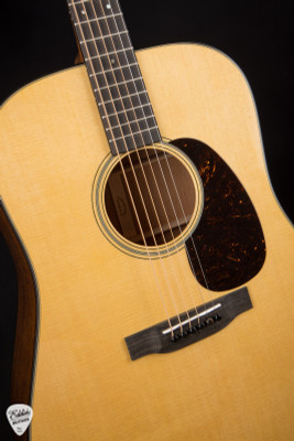 Martin Super D18 Acoustic Guitar