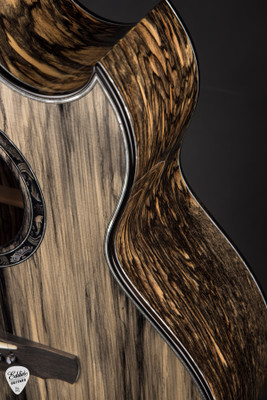 Kevin Ryan Signature Series "Oceanos" Nightingale Grand Soloist  Acoustic Guitar with Engelmann Spruce & Pale Moon Ebony