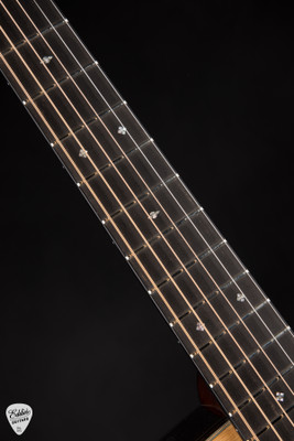 Bourgeois OMCE Soloist Downeast Series Acoustic Guitar with Aged Tone Sitka Spruce & Indian Rosewood