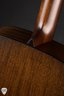 Collings OM1A Hill Country Sunburst Acoustic Guitar with Adirondack Spruce & Honduran Mahogany