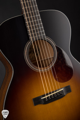 Collings OM1A Hill Country Sunburst Acoustic Guitar with Adirondack Spruce & Honduran Mahogany