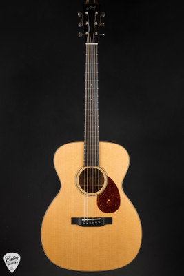 Collings OM1 JL Julian Lage Acoustic guitar with Sitka Spruce & Honduran Mahogany