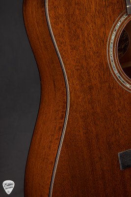 Collings D1 Mh Acoustic guitar with Honduran Mahogany