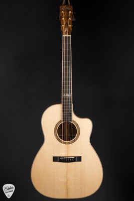 Huss & Dalton CM Custom Acoustic Guitar with Bearclaw Sitka Spruce & Zebrawood