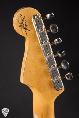 Fender Custom Shop Limited Edition 1965 Heavy Relic Stratocaster Mercedes Blue electric guitar