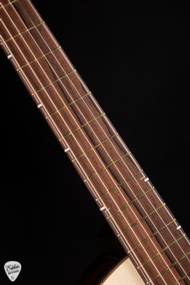 Roggero RGo-M Acoustic Guitar with Italian Spruce & Madagascar Rosewood