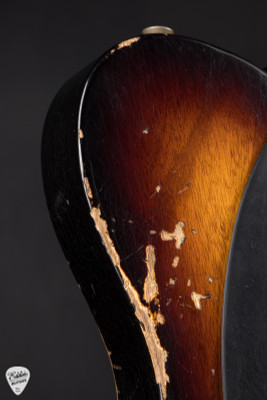 Fender Custom Shop SR25 CuNiFe Blackguard Telecaster Heavy Relic Faded Aged 2 Color Sunburst electric guitar