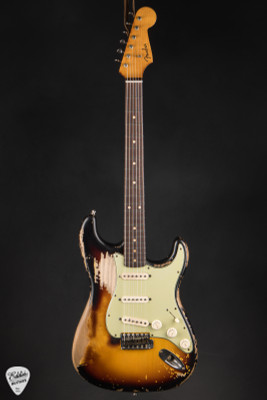 Fender Custom Shop Limited Edition Masterbuilt John Frusciante Stratocaster 3-Color Sunburst electric guitar