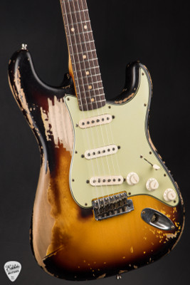Fender Custom Shop Limited Edition Masterbuilt John Frusciante Stratocaster 3-Color Sunburst electric guitar