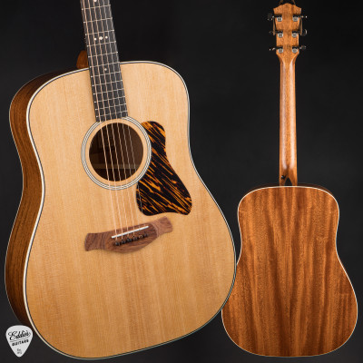 Taylor Gold Label 510e acoustic guitar