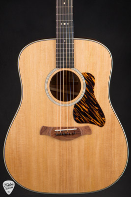 Taylor Gold Label 510e acoustic guitar