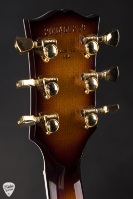 Gibson Les Paul Custom Electric Guitar in 70s Tobacco Sunburst