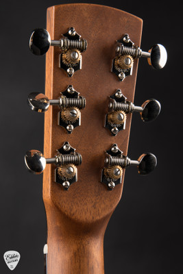 Huss & Dalton OO Custom Acoustic Guitar with Sitka Spruce & Osage Orange