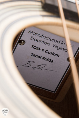 Huss & Dalton TOM-R Custom Acoustic Guitar with Sitka Spruce & Madagascar Rosewood