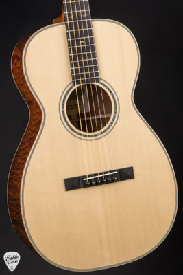 Froggy Bottom P-12 Deluxe Acoustic Guitar with German Spruce & Quilted Sapele