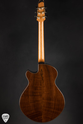 Stephen Strahm EROSc Acoustic Guitar with Italian Spruce & Brazilian Rosewood