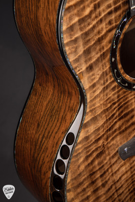 2025 Kevin Ryan Paradiso Grand Concert Acoustic Guitar with Quilted Port Orford Cedar and Tasmanian Tiger Myrtle
