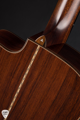 Bourgeois OMC Soloist Acoustic Guitar with Bearclaw Blue Sinker Sitka Spruce & Madagascar Rosewood