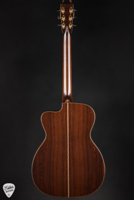 Bourgeois OMC Soloist Acoustic Guitar with Bearclaw Blue Sinker Sitka Spruce & Madagascar Rosewood
