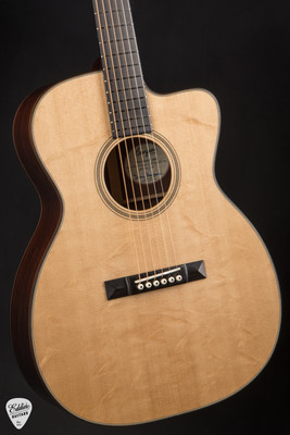 Bourgeois OMC Soloist Acoustic Guitar with Bearclaw Blue Sinker Sitka Spruce & Madagascar Rosewood
