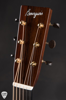 Bourgeois OMC Soloist Acoustic Guitar with Bearclaw Blue Sinker Sitka Spruce & Madagascar Rosewood