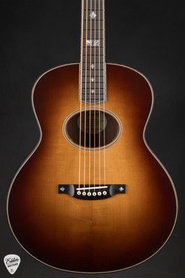 Bourgeois Eddies Guitars Exclusive Small Jumbo Carved Back Acoustic Guitar with Aged Tone Adirondack Spruce and Madagascar Rosewood in Sunburst 4 of 6
