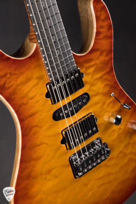 Suhr Modern Quilt Maple and Black Limba Honey Burst Electric Guitar