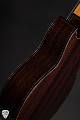 Irvin SP Signature Parlor Acoustic Guitar with Prince of Wales Western Red Cedar and Indian Rosewood